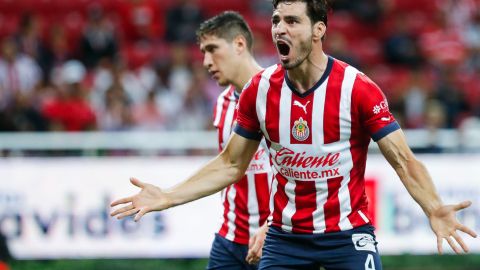 Antonio Briseño, defensa de las Chivas de Guadalajara.