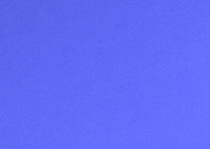 Anuel AA, cantante de género urbano, en la alfombra roja de los Latin AMA's 2023.