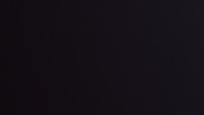 Cazzu y Young Miko en el detrás de cámaras de su videoclip "Brinca".