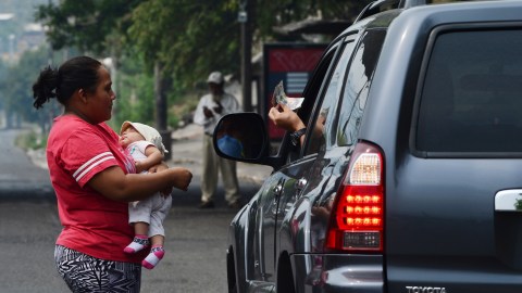 Todas esas pruebas revelaron que los altruistas extremos tienden a mostrar niveles sistemáticamente altos de Honestidad-Humildad. / Foto: AFP/Getty Images