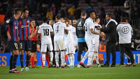 El Real Madrid aplasta al FC Barcelona y sella su pase a la final de la Copa del Rey.