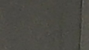 Erling Haaland desde las gradas viendo el juego del Manchester City contra el Liverpool.