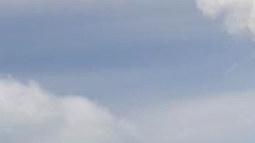 La explosión volcánica de 15 megatones de Hunga Tonga-Hunga Ha'apai, una de las mayores explosiones naturales en más de un siglo, generó un megatsunami con olas de hasta 45 metros de altura. / Foto: Getty Images