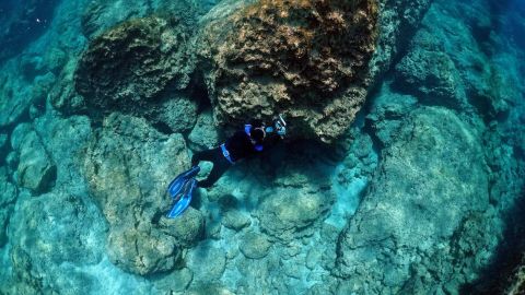 Científicos han descubierto una misteriosa fuga en el océano que está llevando líquido caliente hacia el Océano Pacífico. / Foto: AFP/Getty Images