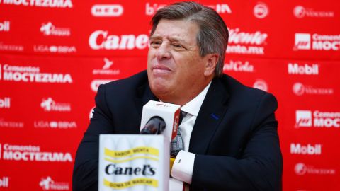 Miguel Herrera durante una rueda de prensa.