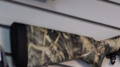 Los republicanos son reacios a endurecer leyes contra armas de asalto.