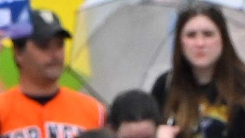Expulsan a dos legisladores estatales en Tennessee por protestar contra armas