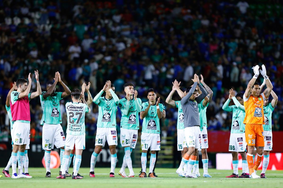 León cayó ante Violette, pero se clasificó a las semifinales de la Concachampions