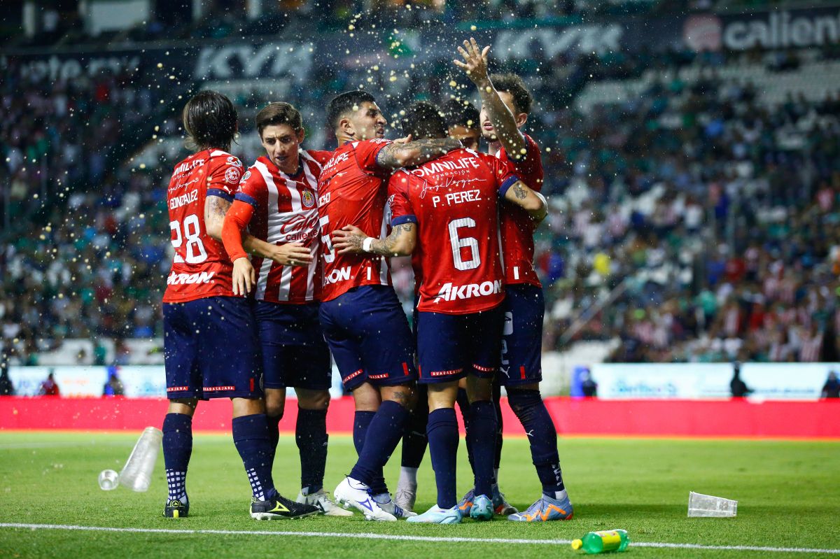 Noticias de Chivas - La Opinión