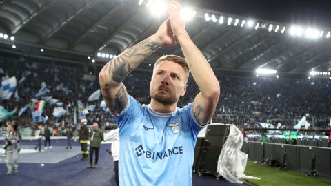 Immobile sufrió una fractura compuesta de la décimo primera costilla derecha.