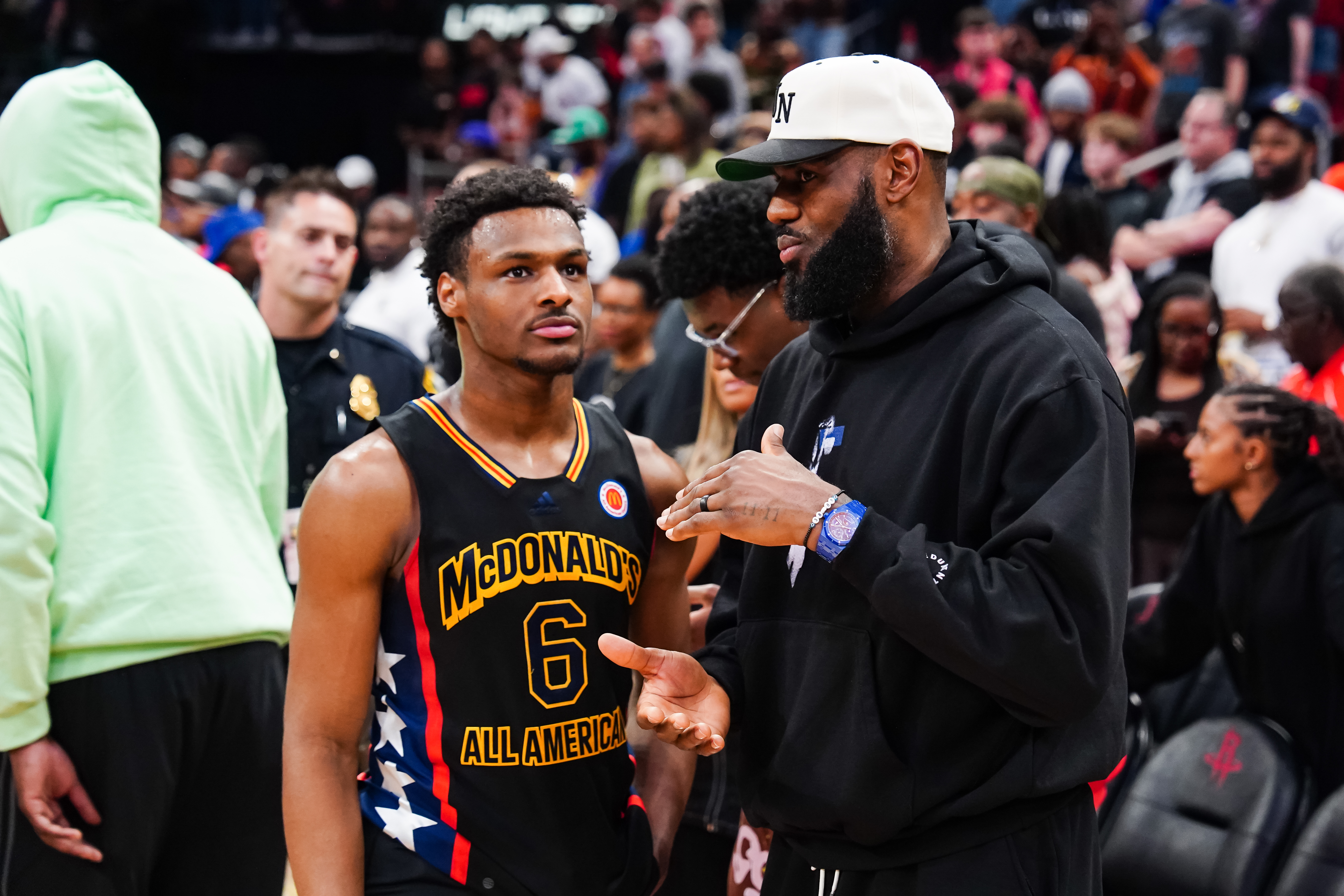 Bronny James, Hijo De LeBron James, Brilló En El 'Nike Hoop Summit' Con ...