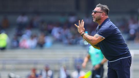 Antonio Mohamed, técnico de Pumas de la UNAM en México.