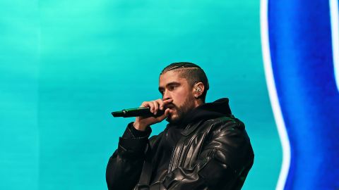 Bad Bunny durante su segunda presentación en Coachella el 21 de abril de 2023.