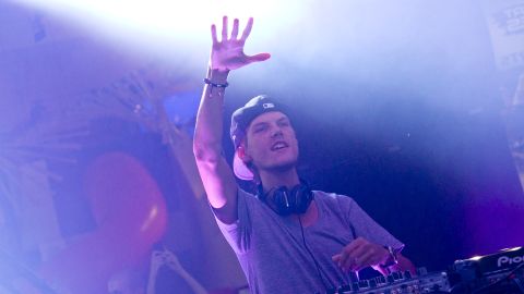 NEW YORK, NY - OCTOBER 01: Avicii performs at the MLB Fan Cave on October 1, 2013 in New York City. (Photo by Mike Lawrie/Getty Images)