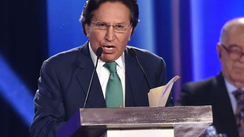 Alejandro Toledo en un debate electoral en Lima, Perú, el 3 de abril de 2016.