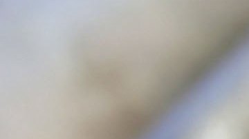 Arrestan a hombre en Michigan acusado de asalto y golpear a empleado en la cabeza con pescado congelado