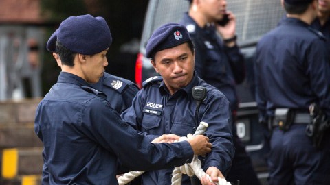 Hombre es ejecutado en la horca en Singapur por traficar 2 libras de marihuana, pese a reclamo internacional