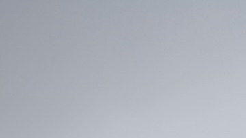 Las fotos en tercera persona, como los selfies (que documentan un momento en el que aparecen ellos mismos) representan mejor el significado profundo del acontecimiento en sus vidas. / Foto: AFP/Getty Images