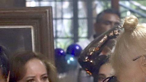 Leonardo García en el funeral de su padre el también actor Andrés García en Acapulco.