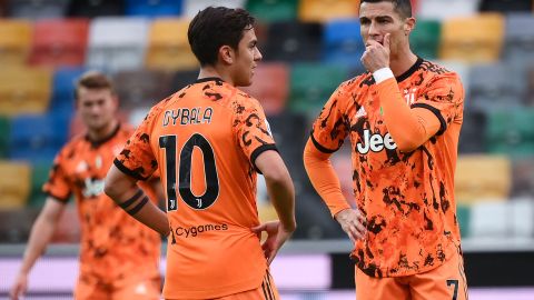 Paulo Dybala y Cristiano Ronaldo en su época en la Juventus.