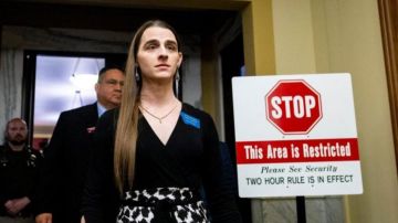 Zooey Zephyr fue censurada en Montana después de oponerse a un proyecto de ley que restringe la atención médica para jóvenes transgénero.