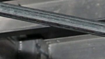 Taylor Swift en los MTV MVAs 2022/ Fernando Alonso en el circuito internacional de Baréin.