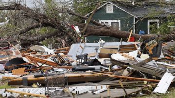 Suben a 29 los muertos por tornados y tormentas en Estados Unidos