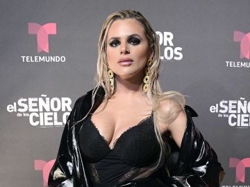 En video, Isabella Castillo sube la temperatura al hacer un sensual