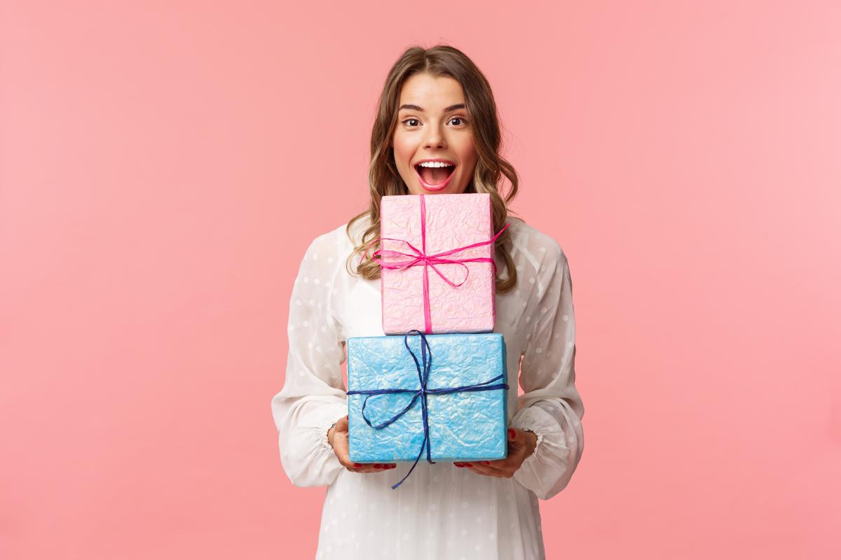 Faial papel Controversia La mejor lista de 10 regalos para dar a una quinceañera en su día especial  - La Opinión