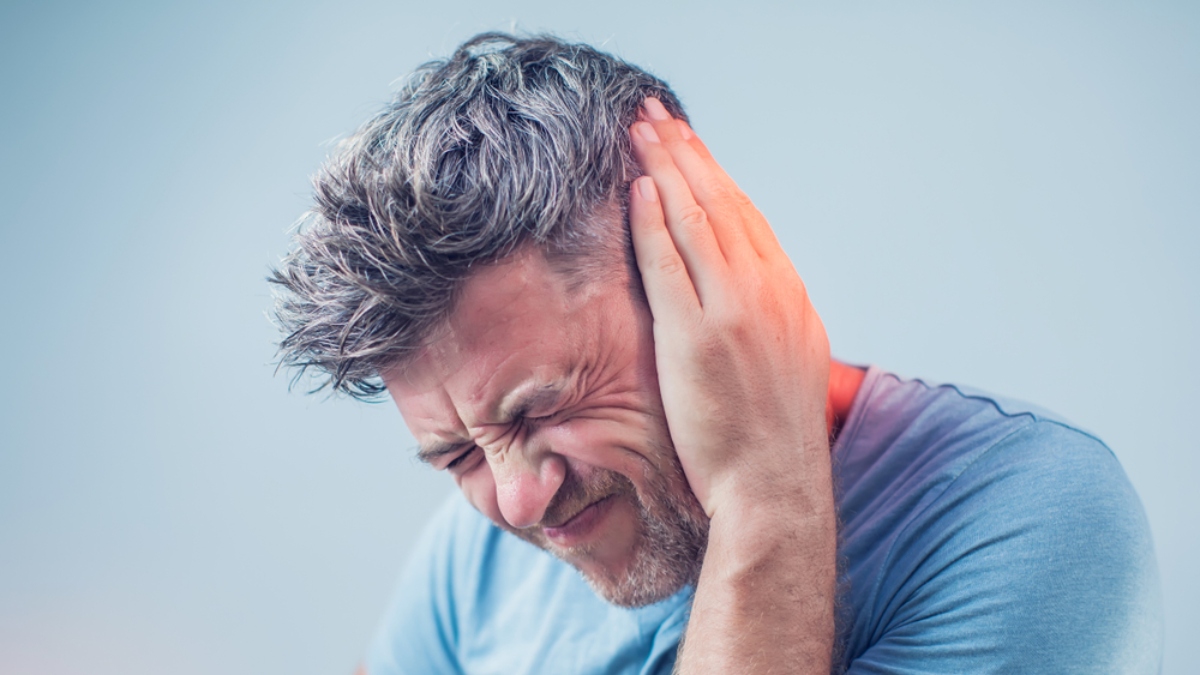Tinnitus qué es y por qué lo están vinculando con el Covid19 La Opinión