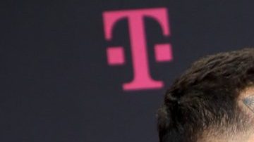 Christian Nodal revela si se casará con Cazzu | Mezcalent.