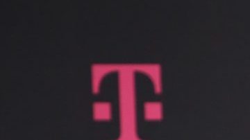 Gabriel Soto e Irina Baeva hablan juntos con la prensa | Mezcalent.