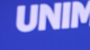 Jomari Goyso criticó la forma en la que quieren cambiar la historia del rey Carlos y Camila Parker