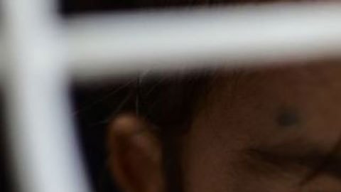 El padre que se reencontró con sus hijas 4 años después de ser separados por las autoridades migratorias de EE.UU.