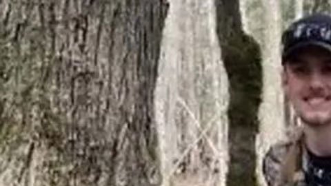El niño de 8 años que sobrevivió perdido en un bosque de EE.UU. comiendo nieve