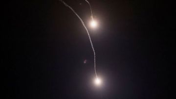 Rusia golpea a Kyiv con un "excepcional número de misiles" por tierra, mar y aire