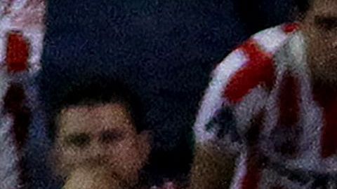 Alejandro Zendejas celebra el gol con sus compañeros del América.