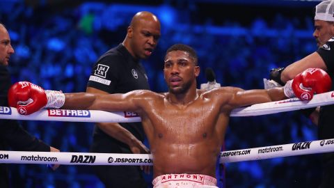 Anthony Joshua espera su regreso al ring.