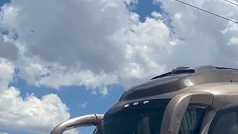 AMLO confirma rescate de 49 migrantes que fueron secuestrados de un autobús en el norte de México