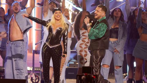 Christian Aguilar y Christian Nodal en el Latin Grammy 2022 en Las Vegas.