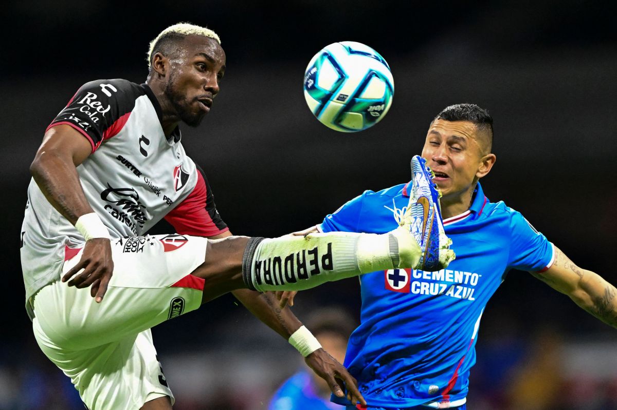 Cruz Azul vs Atlas posibles alineaciones de cementeros y zorros en el