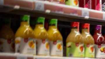 Los investigadores analizaron 25 metales tóxicos y oligoelementos diferentes en las bebidas analizadas. / Foto: AFP/Getty Images