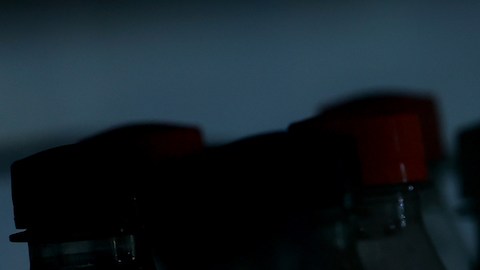 Desmantelan en México fabrica de Coca-Cola pirata, la vendían en puestos de comida