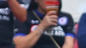 El uruguayo Brian Lozano celebra el gol del Atlas contra el Cruz Azul.