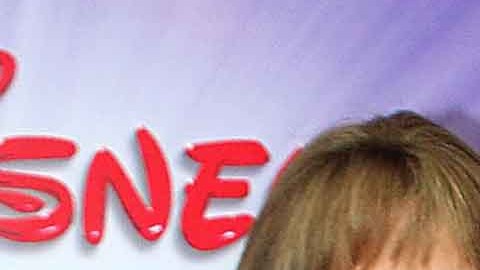 Nicolás Buenfil presumió haber firmado un contrato con el representante Víctor Khun Varela