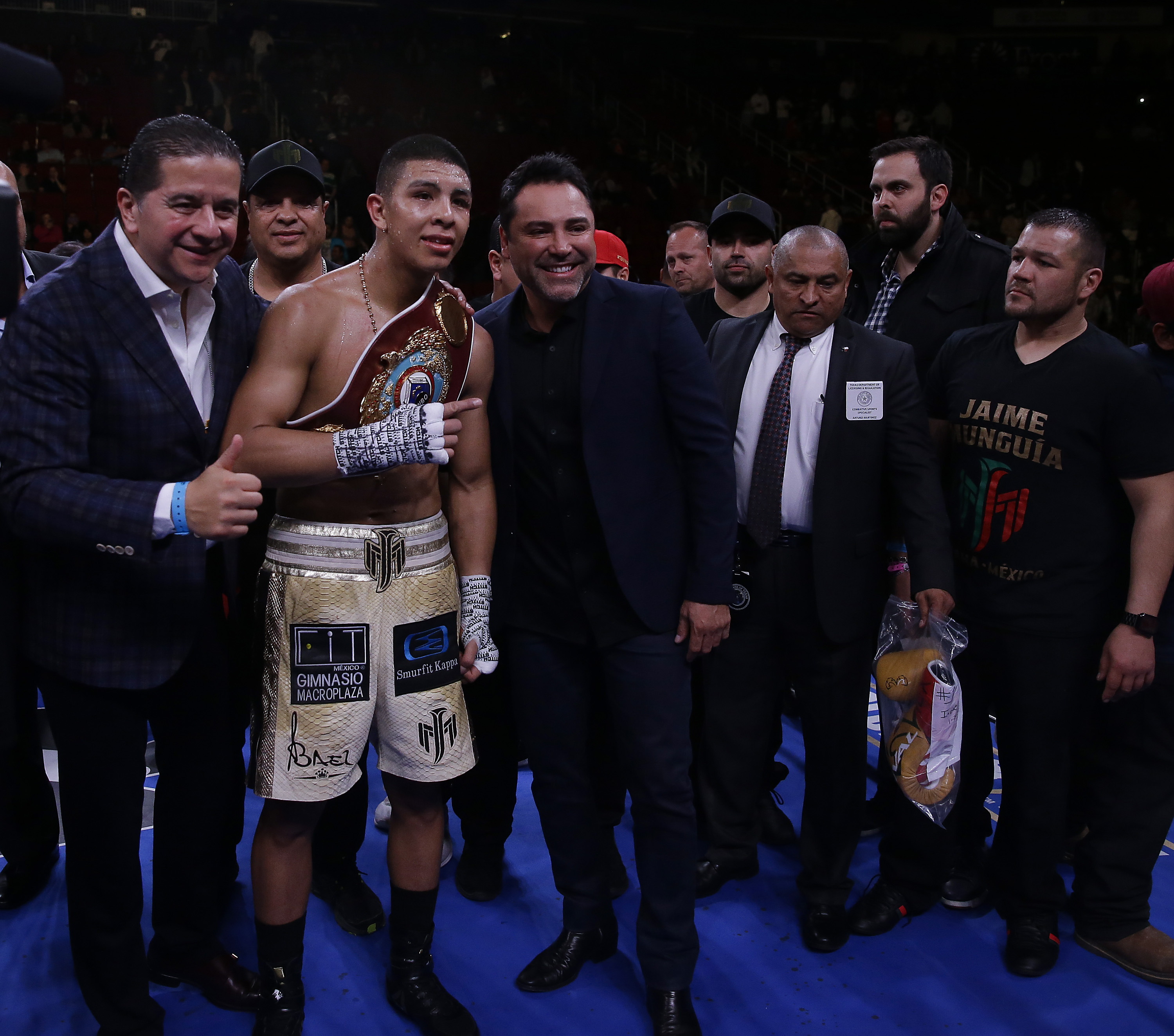 Óscar De La Hoya Dice Que Una Pelea Entre Canelo Álvarez Y Jaime ...