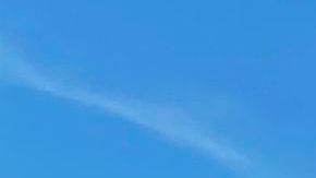 Hombre que abrió puerta de avión en pleno vuelo dice que lo hizo porque se sintió asfixiado