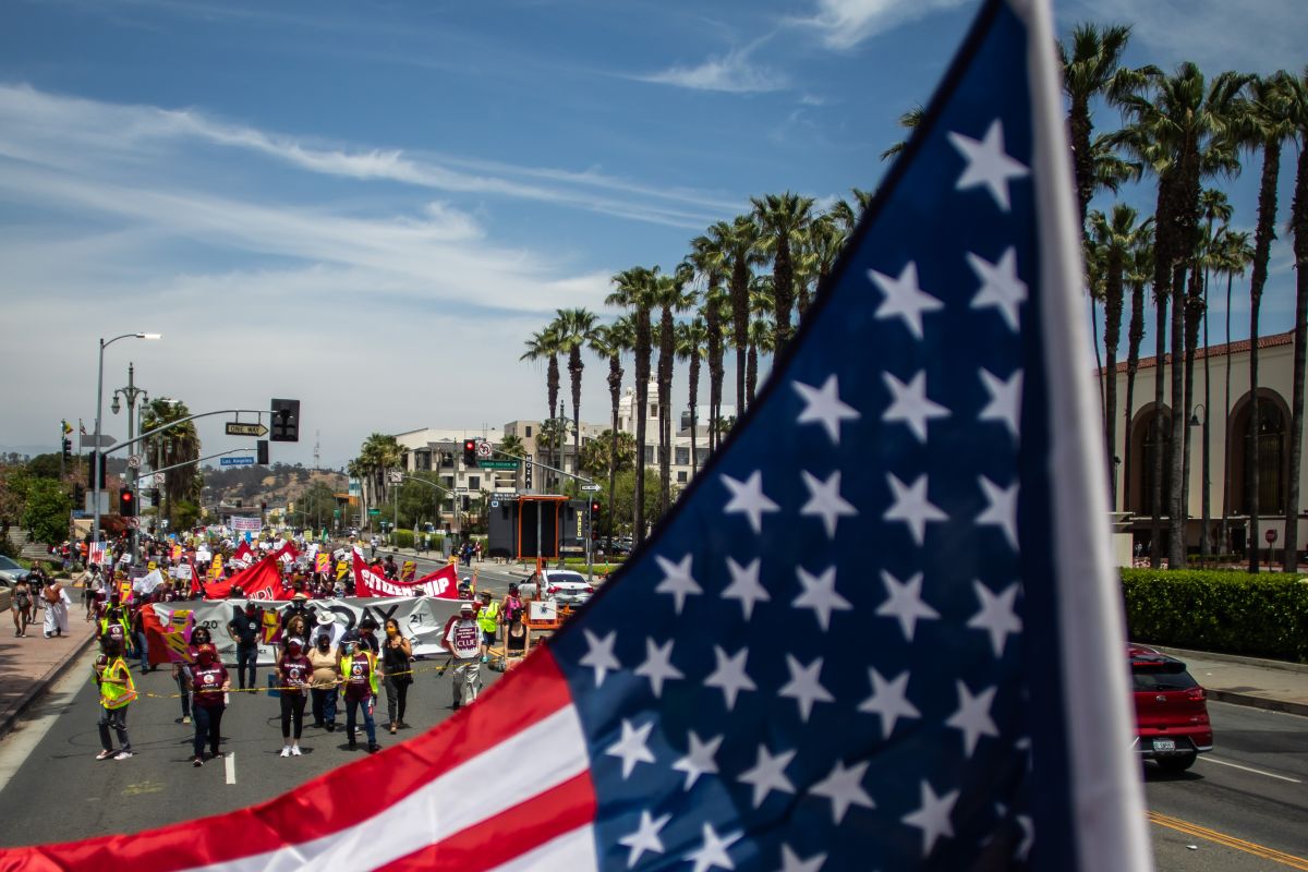Trabajadores de Los Ángeles conmemoran con distintos eventos el Primero