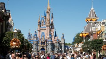 Disney canceló su plan de crear un campus en Florida en medio de la guerra de DeSantis contra la corporación.