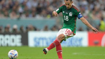 Andrés Guardado con la Selección de México ante Argentina en Qatar 2022.